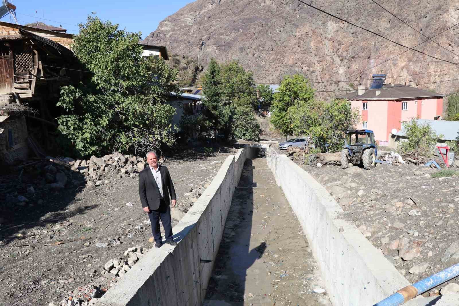 Dere ıslah edildi, vatandaş rahat bir nefes aldı: Sel ve taşkın kabusu bitiyor