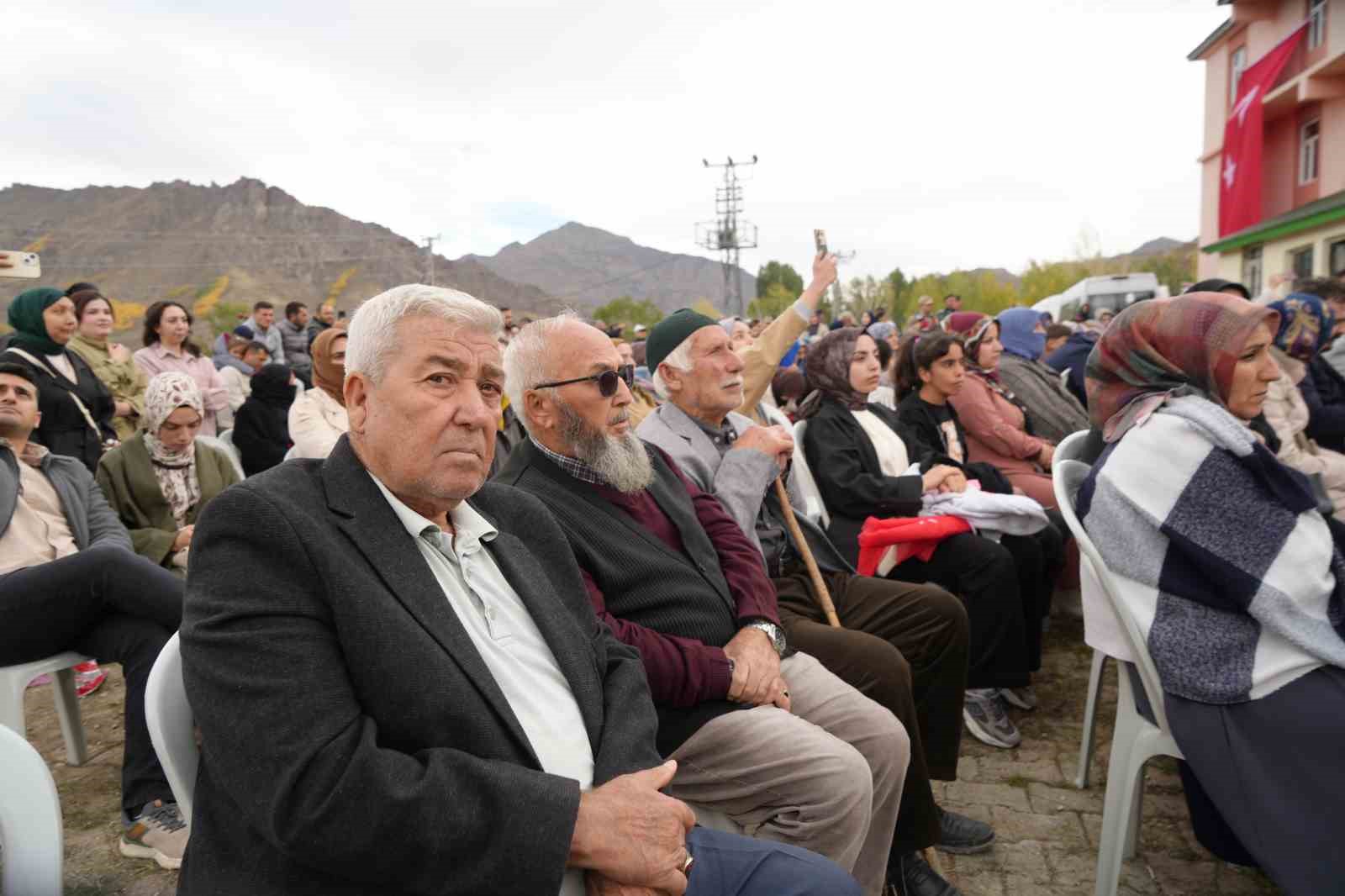 Erzurum’da bir tarih yeniden canlandı: I. Dedem Korkut Şenliği’ne yoğun ilgi