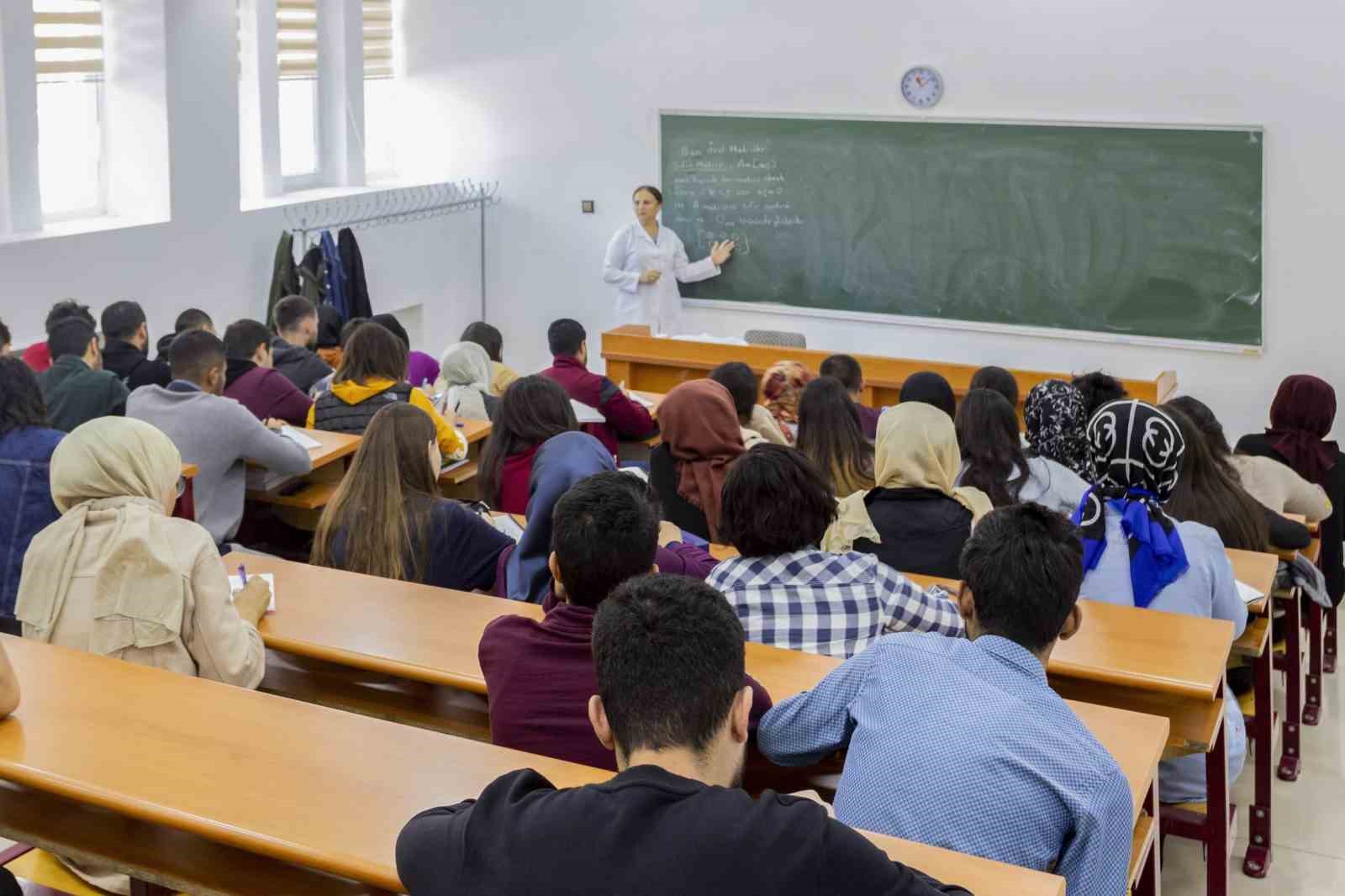 Erzurum’da beyin göçü Türkiye ortalamasının üçte biri