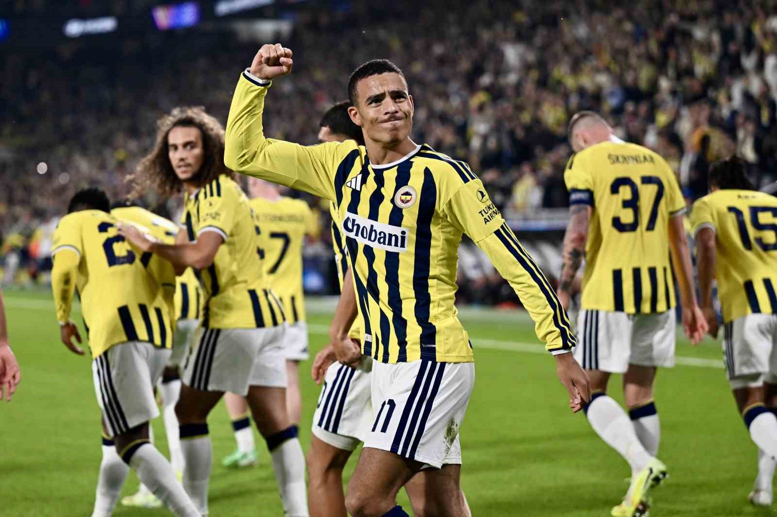 Fenerbahçe’de hedef, galibiyet serisini derbide sürdürmek