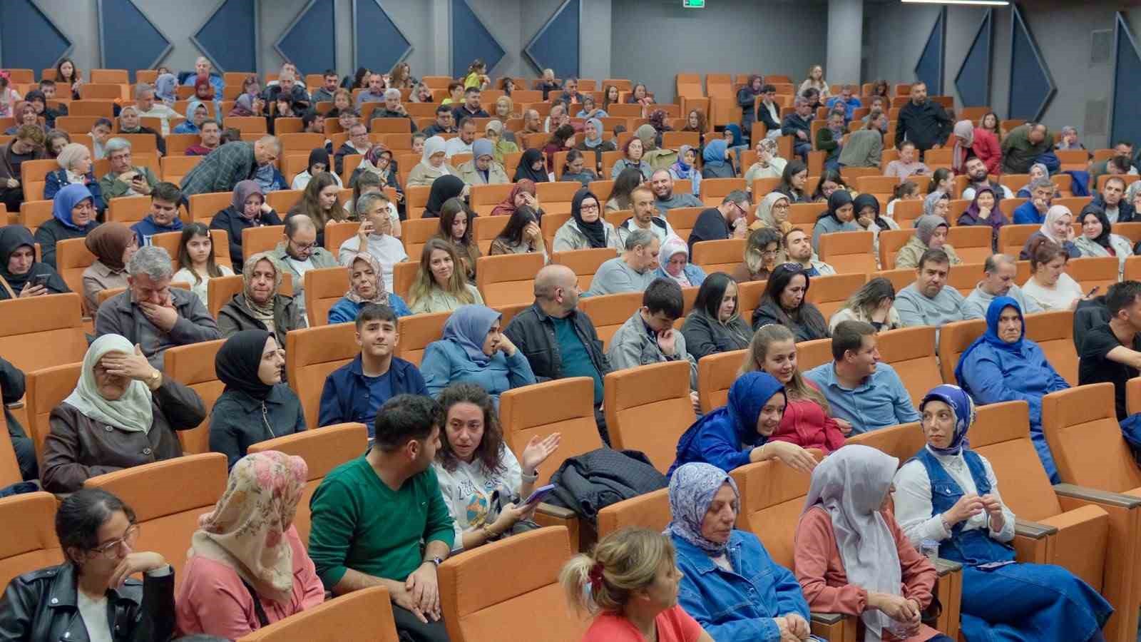 ’Püsküllü Muamma’ Yıldırımlılarla buluştu