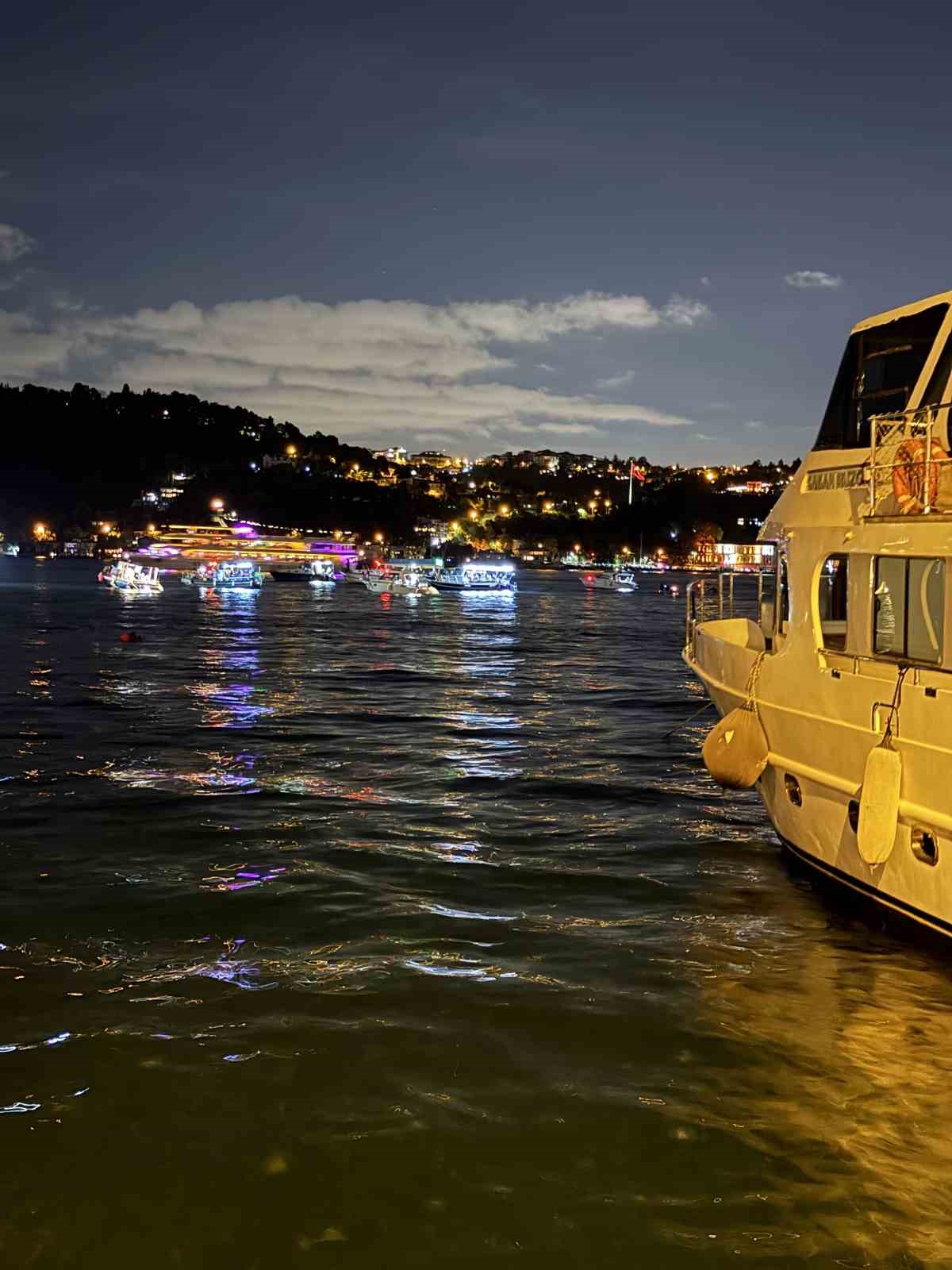 İstanbul Boğazı’nda lüfer akını başladı