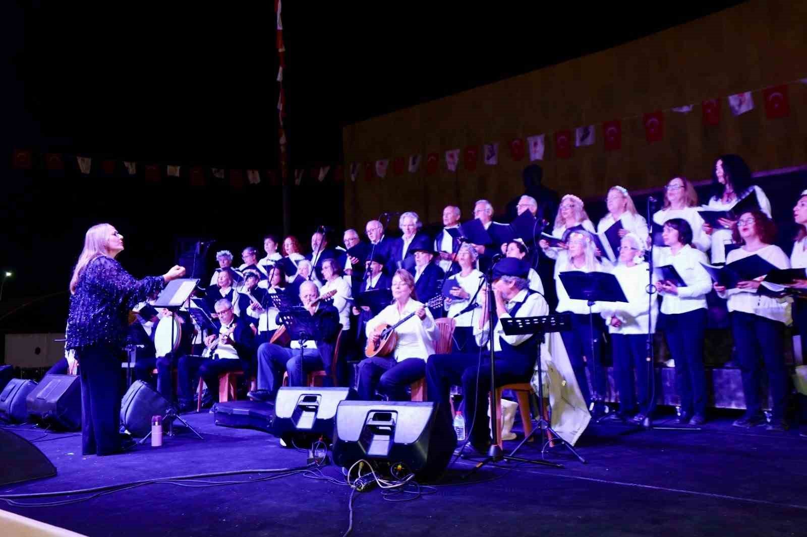 Türkiye’nin ilk Giritliler Kültür Festivali Yunusemre’de düzenlendi