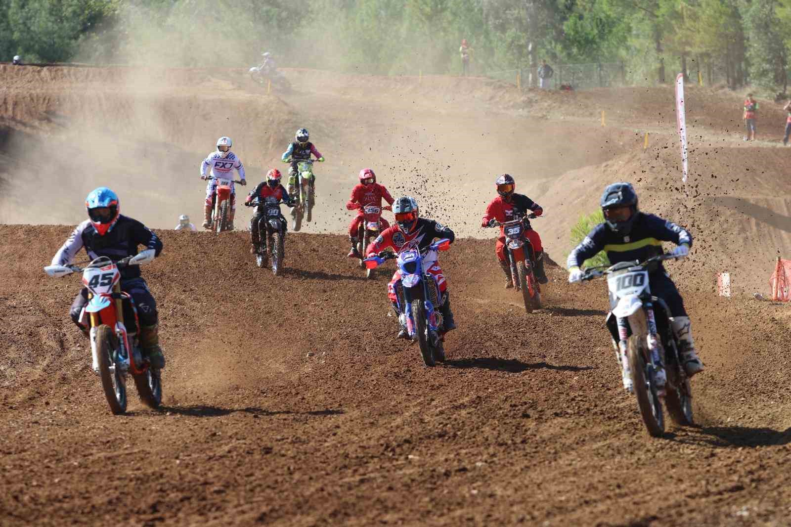 Fethiye’de motokros heyecanı sezon finaliyle zirveye çıktı