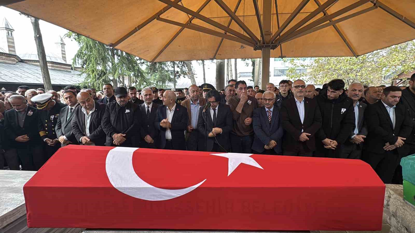 Hayatını kaybeden uzman çavuş askeri törenle son yolculuğuna uğurlandı