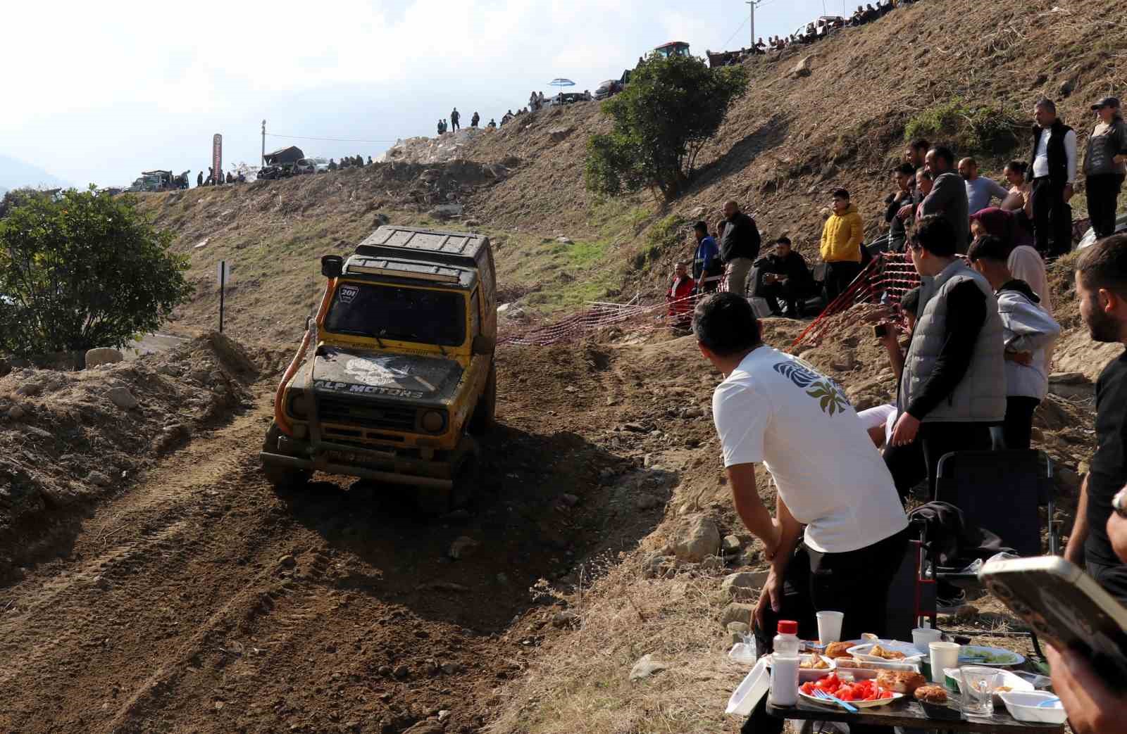 Babafest’te final günü adrenalin dolu off-road yarışlarıyla başladı