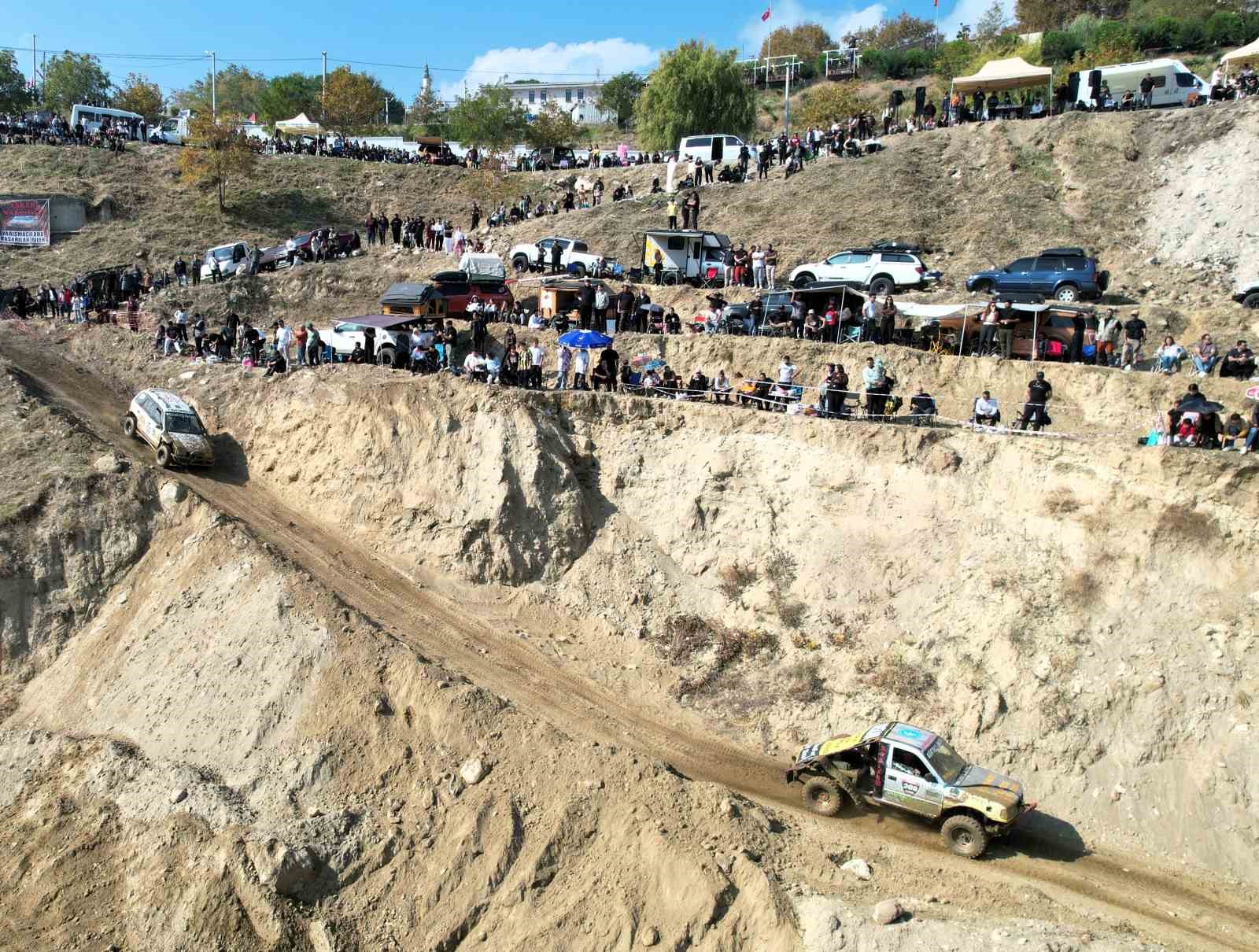 Babafest’te final günü adrenalin dolu off-road yarışlarıyla başladı
