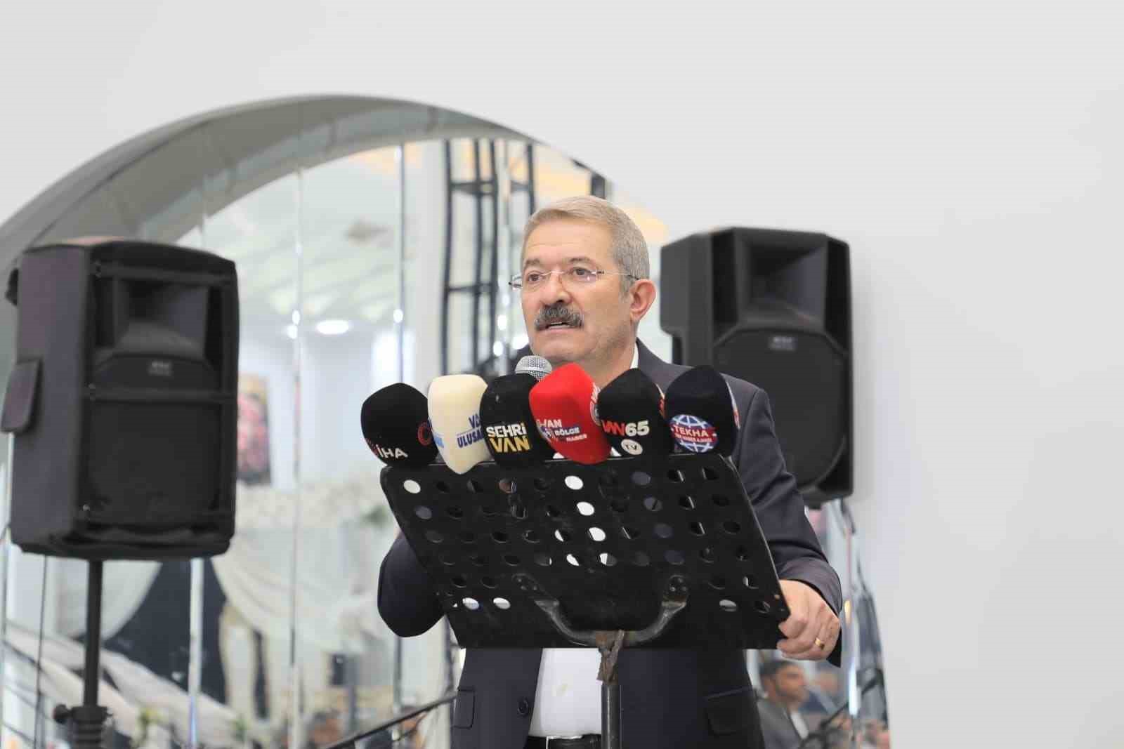 Van TSO Başkanı Takva: "Bu kentin en güvenilir limanı Ortak Akıl ve Mavi Liste’dir"