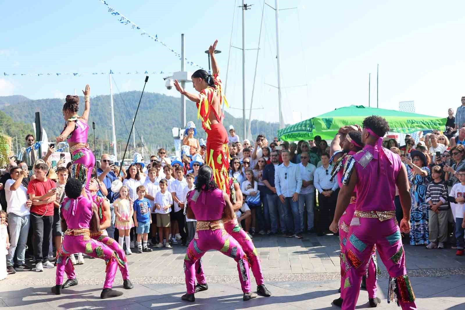Marmaris’te sonbaharın ritmi Oktoberfest’le yükseldi
