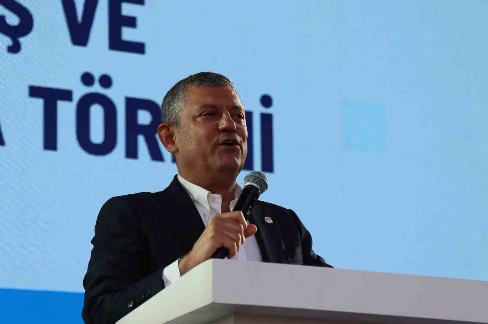 Yeni Parti Genel Başkanı Özel, Denizli’de toplu açılış törenine katıldı