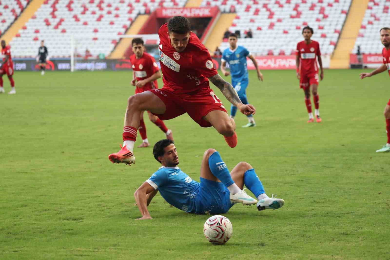 Trendyol 1. Lig: Antalyaspor: 1 - Bodrum FK: 2