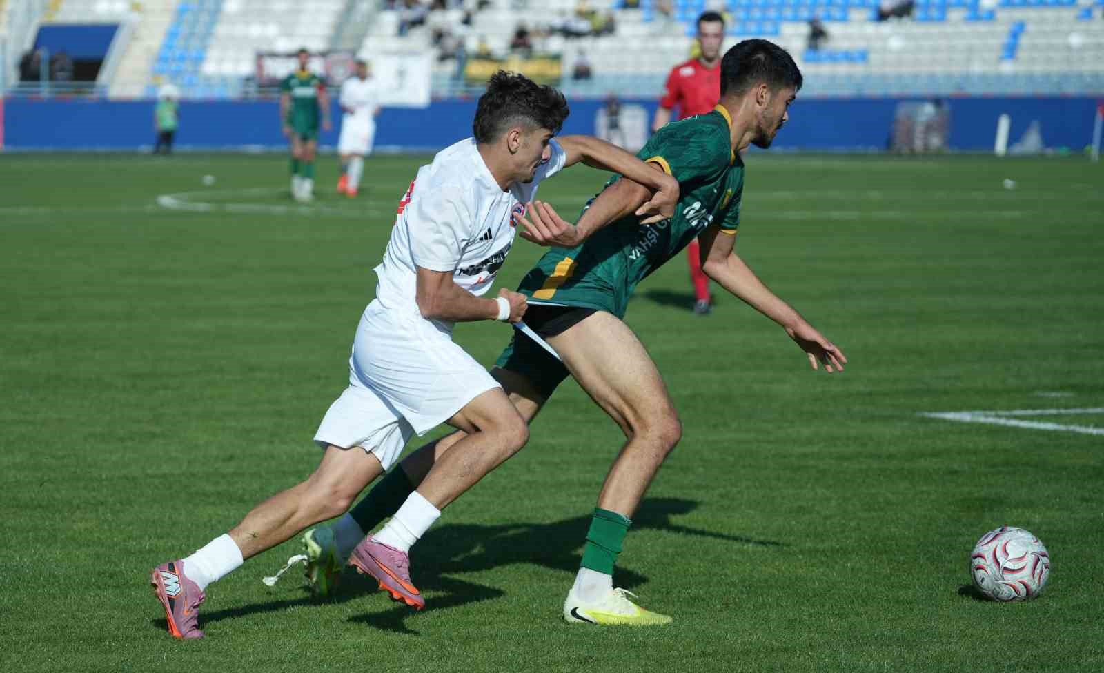 TFF 3. Lig: Kırıkkale FK: 3 - Ayos Osmaniyespor: 1