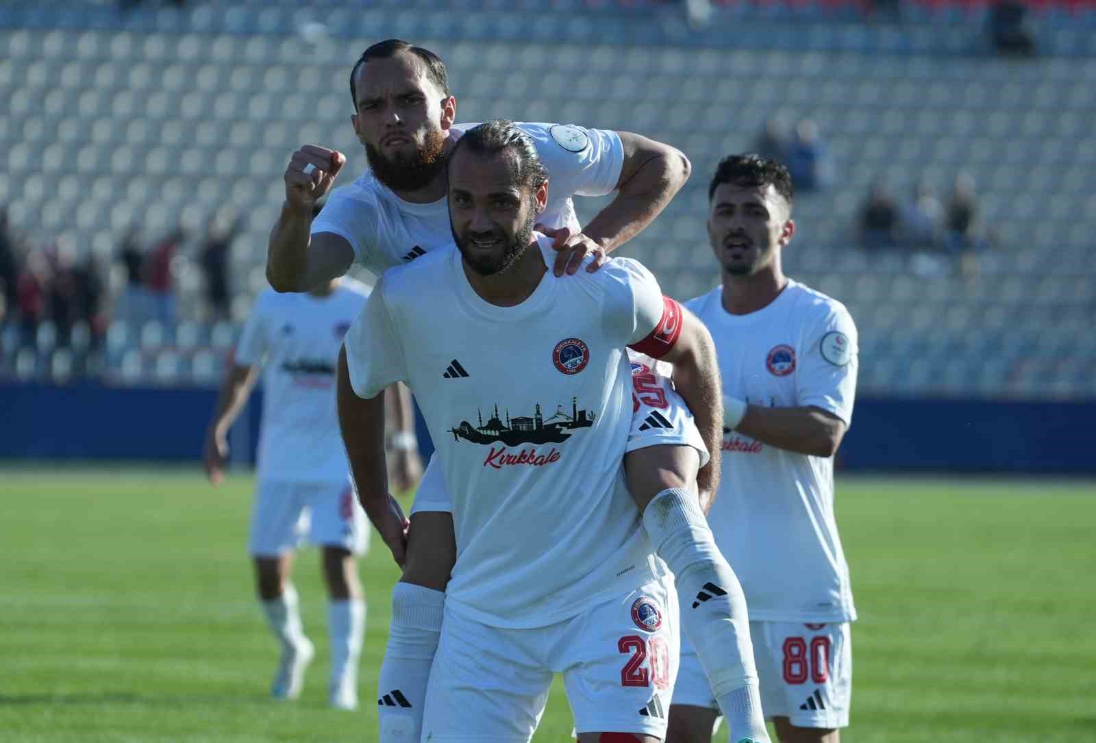 TFF 3. Lig: Kırıkkale FK: 3 - Ayos Osmaniyespor: 1