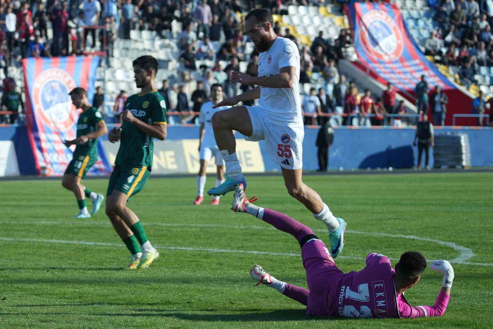TFF 3. Lig: Kırıkkale FK: 3 - Ayos Osmaniyespor: 1
