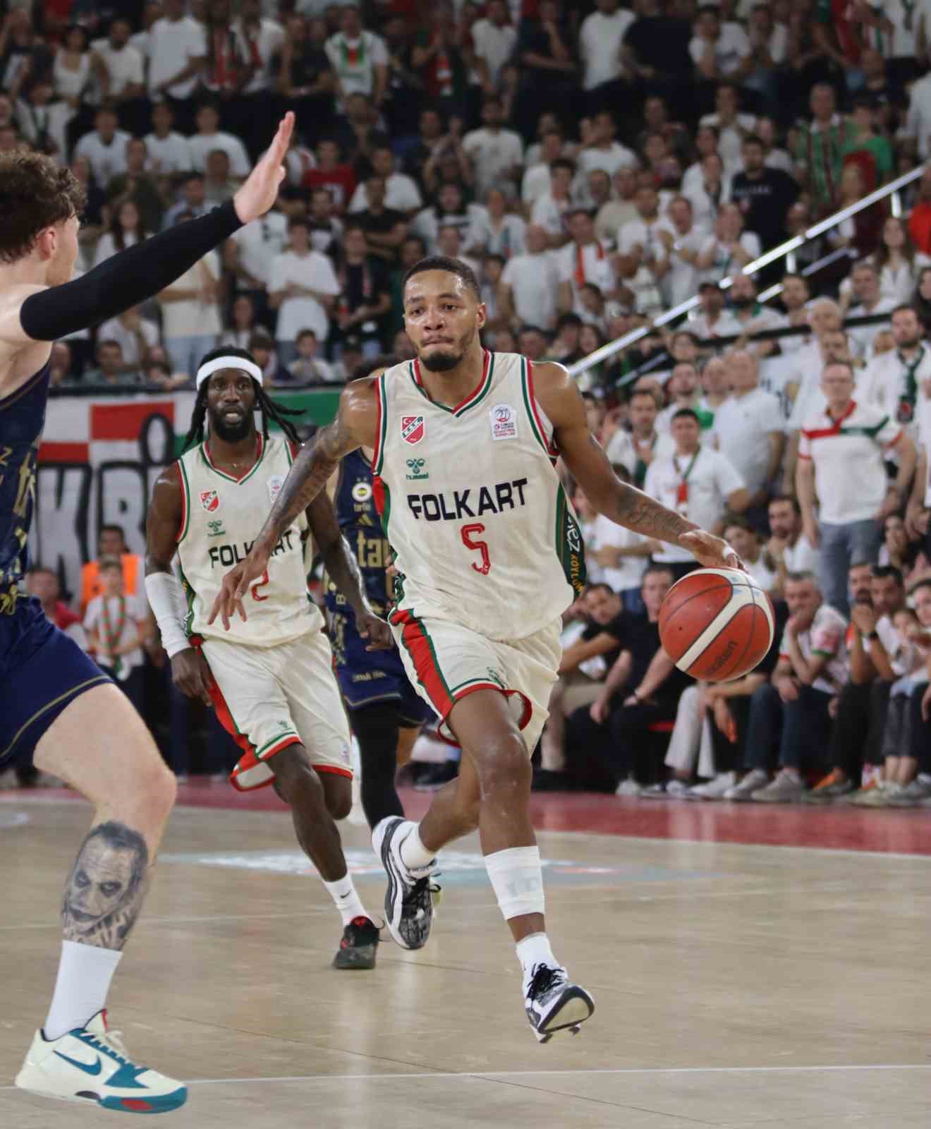 Basketbol Süper Ligi: Karşıyaka: 72 - Fenerbahçe: 97