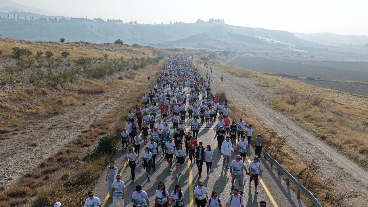 Pamukkale’nin kalbinde tarihi buluşma
