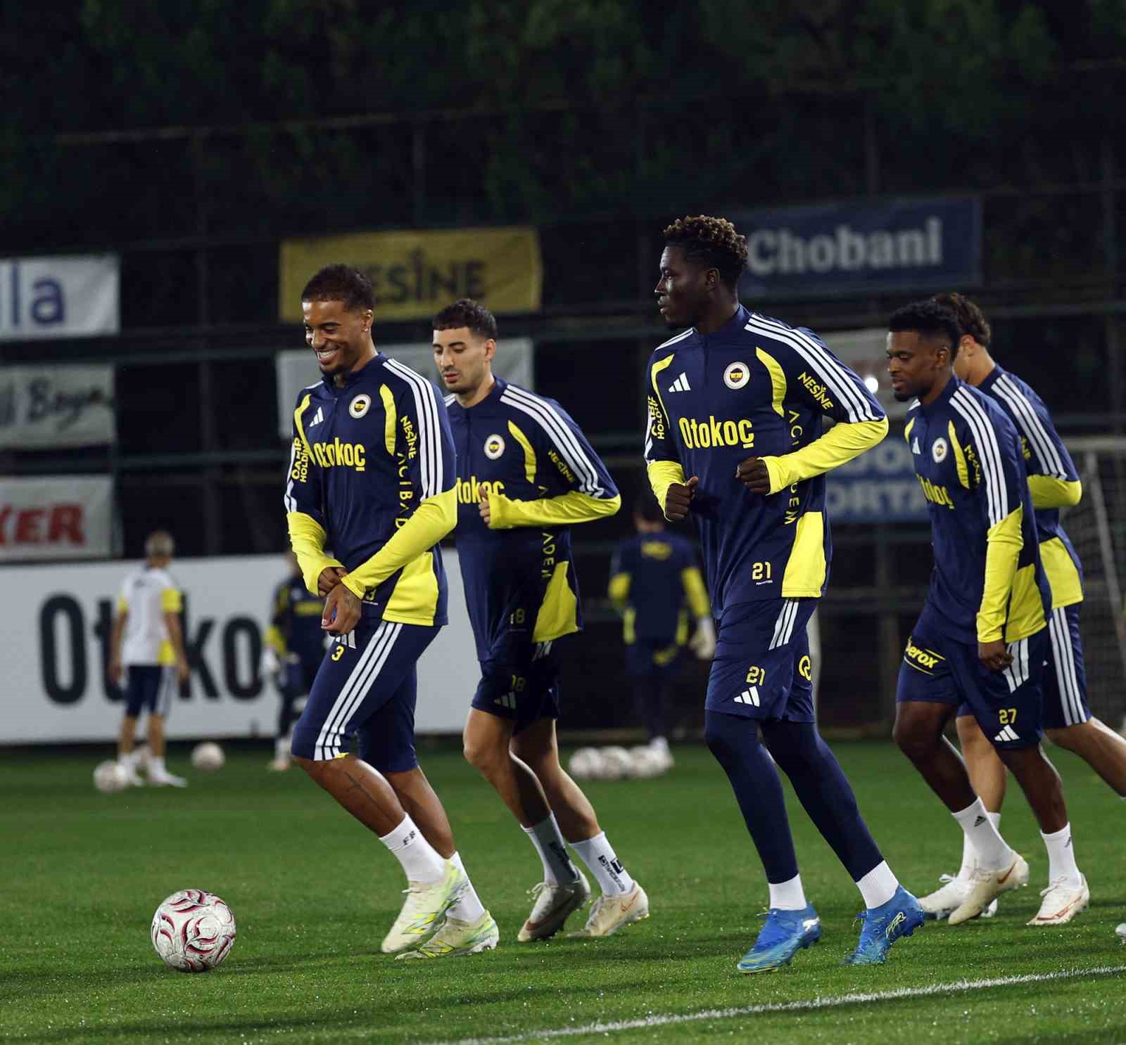 Fenerbahçe, Galatasaray derbisinin hazırlıklarını tamamladı