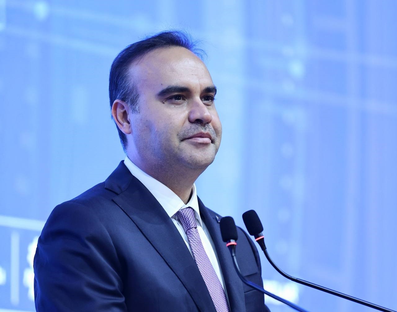 Bakan Kacır, o anları paylaştı: SİPER-2 havadayken hedefini değiştirdi