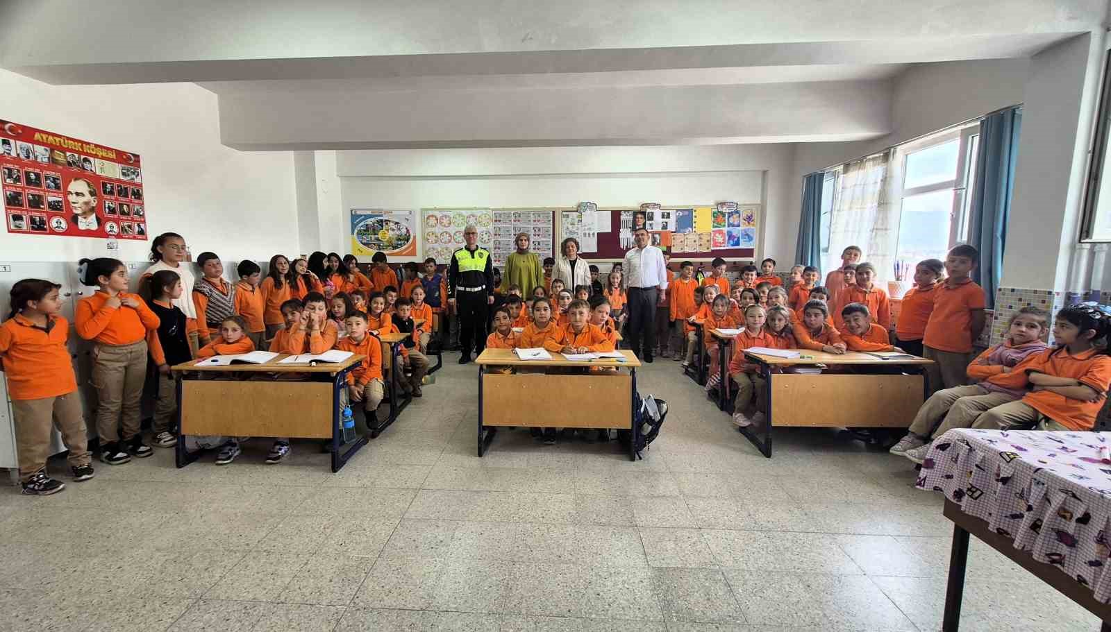 Afyonkarahisar’da Trafik Dedektifleri Projesi devam ediyor