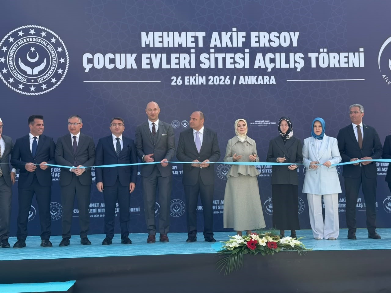 Bakan Göktaş: "Sosyal ve Ekonomik Destek hizmetimizle 199 bin 889 çocuğun ailelerinin yanında büyümesine katkı sunuyoruz"