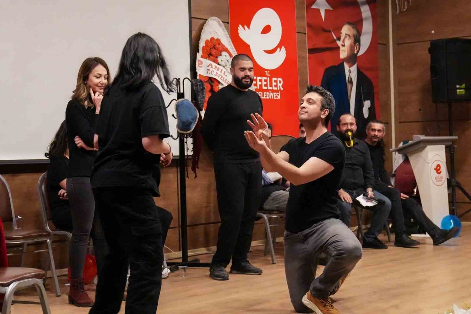 Cumhuriyet Bayramı Efeler’de dolu dolu kutlanacak