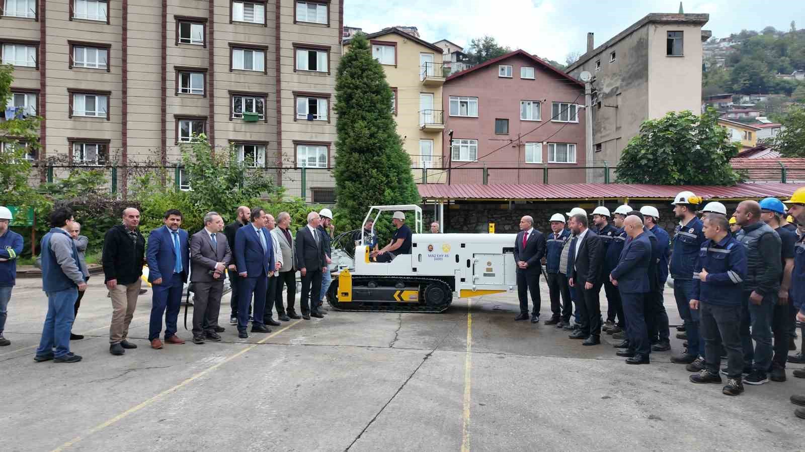 500 bin dolara ithal edilen maden makinesini Zonguldak’ta 200 bin dolara geliştirdiler