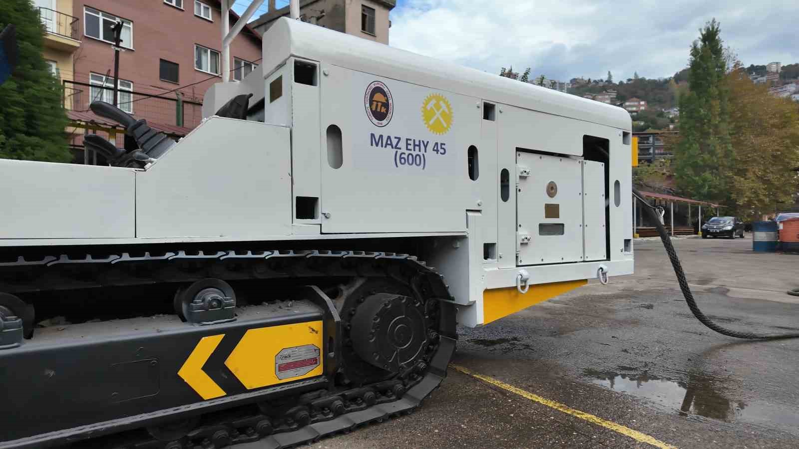 500 bin dolara ithal edilen maden makinesini Zonguldak’ta 200 bin dolara geliştirdiler