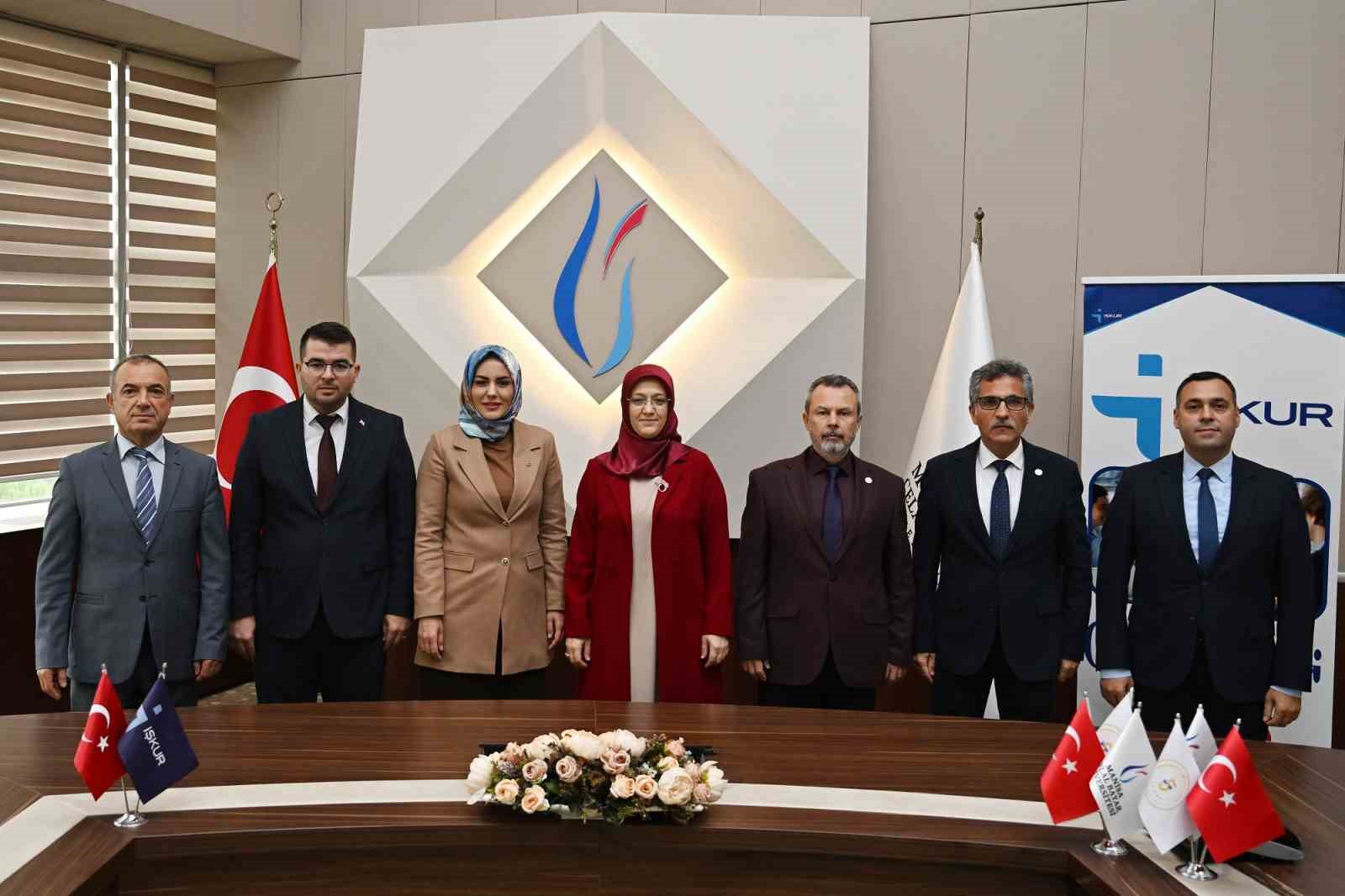 MCBÜ’de bin 630 öğrenciye çalışma fırsatı