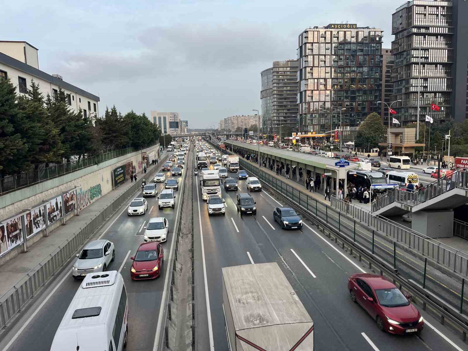 İstanbul’da dev derbi öncesi trafik yoğunluğu