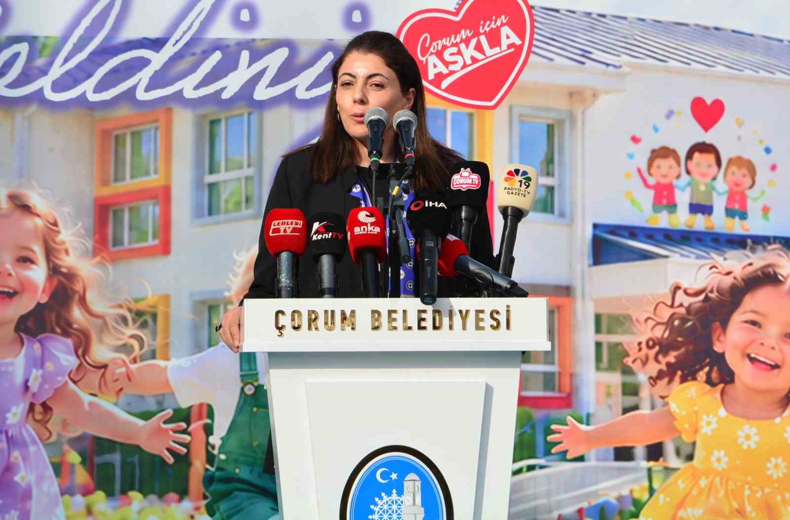 Çorum Belediyesinin çocuk gündüz bakım evi törenle açıldı