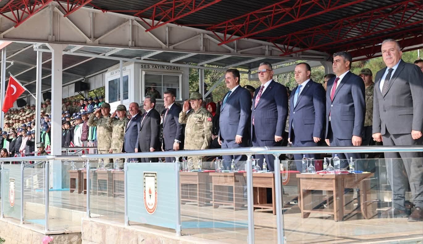 15. Piyade Eğitim Tugayı’nda sancak teslim töreni