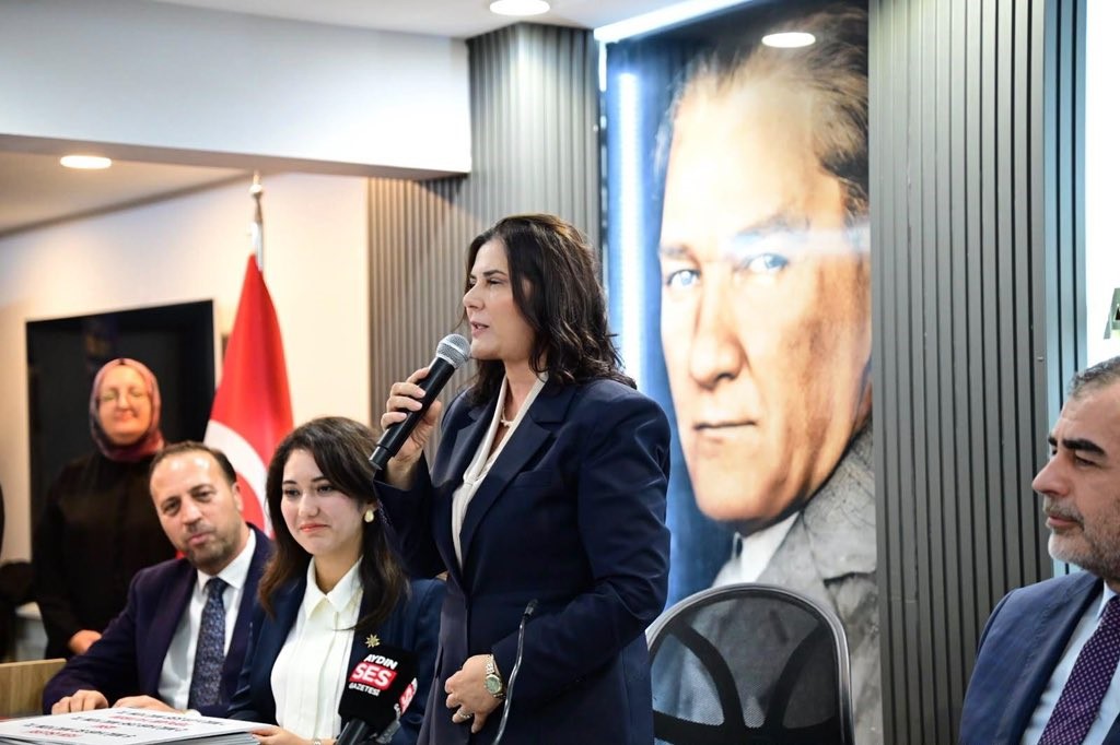 Başkan Çerçioğlu: "Yapılmadık, asfaltlanmadık yol bırakmayacağız"