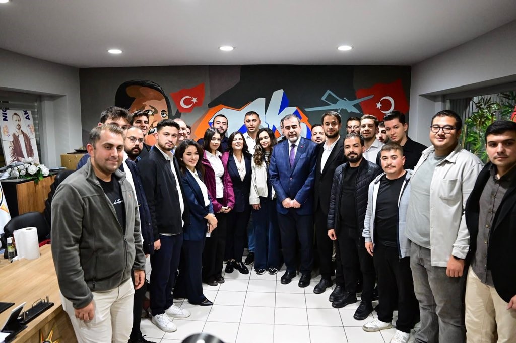 Başkan Çerçioğlu: "Yapılmadık, asfaltlanmadık yol bırakmayacağız"