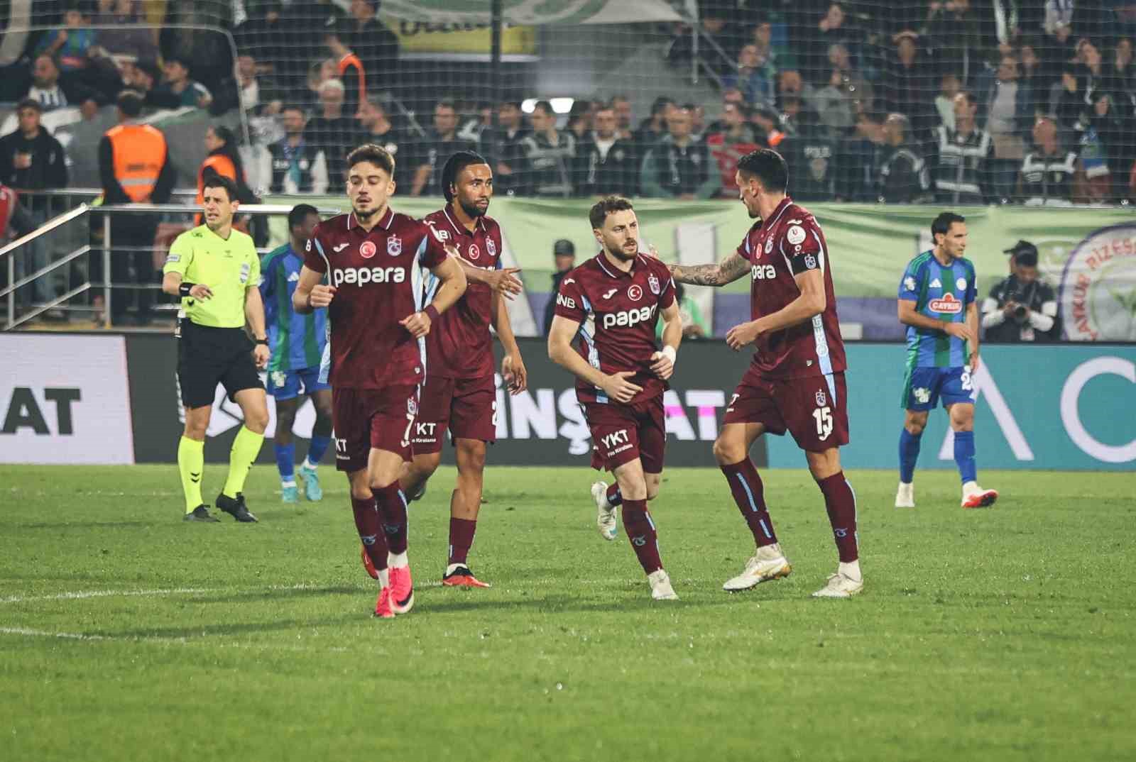 Trendyol Süper Lig: Çaykur Rizespor: 3 - Trabzonspor: 4 (Maç sonucu)