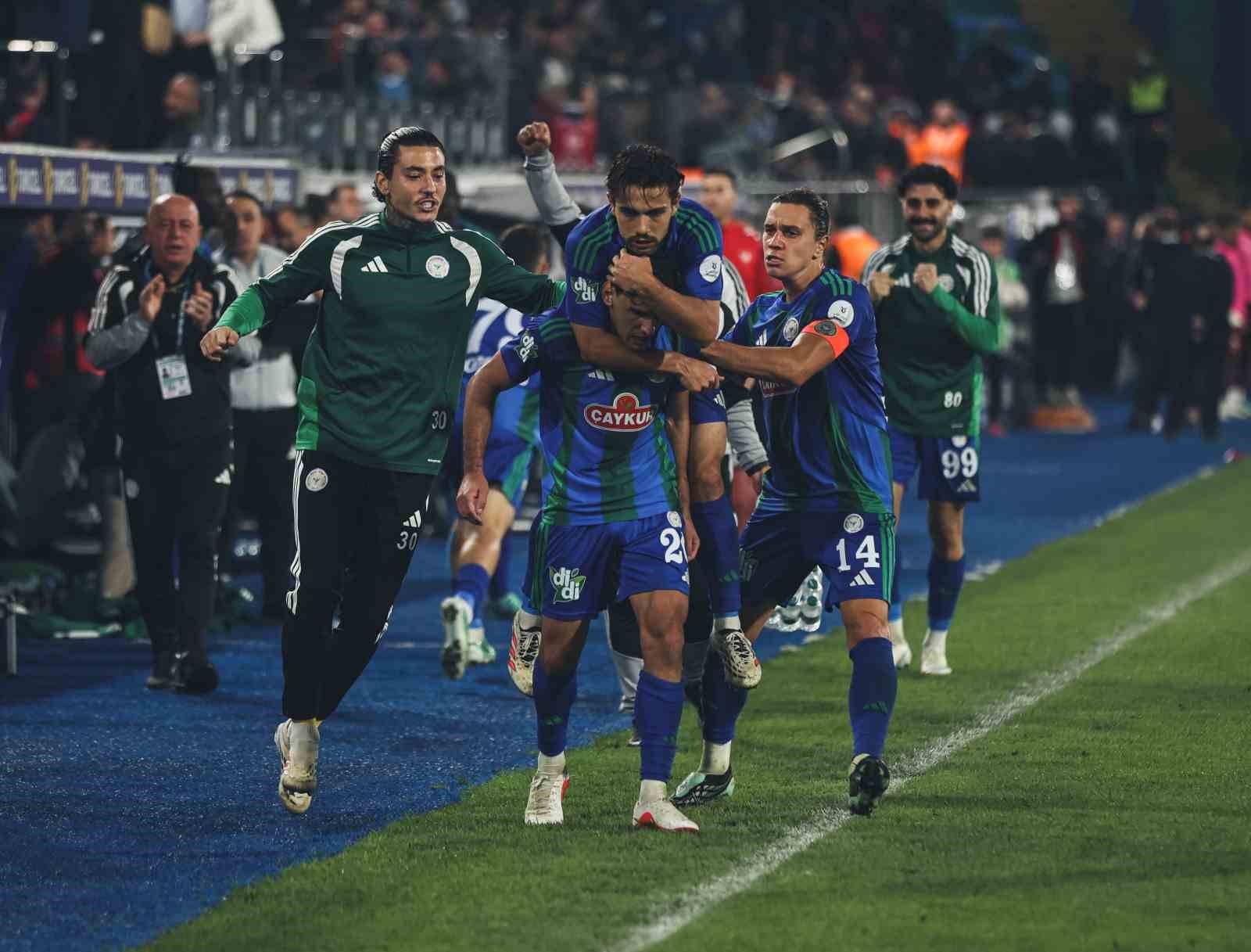 Trendyol Süper Lig: Çaykur Rizespor: 3 - Trabzonspor: 4 (Maç sonucu)
