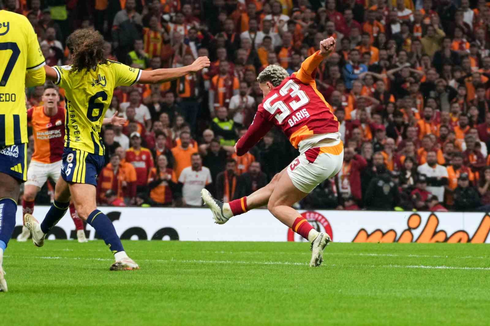 Trendyol Süper Lig: Galatasaray: 2 - Fenerbahçe: 1 (Maç sonucu)