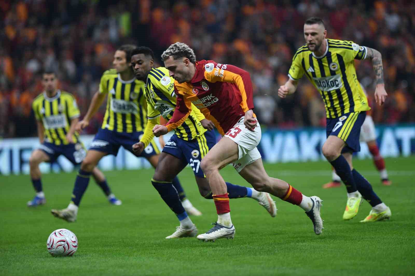 Trendyol Süper Lig: Galatasaray: 2 - Fenerbahçe: 1 (Maç sonucu)
