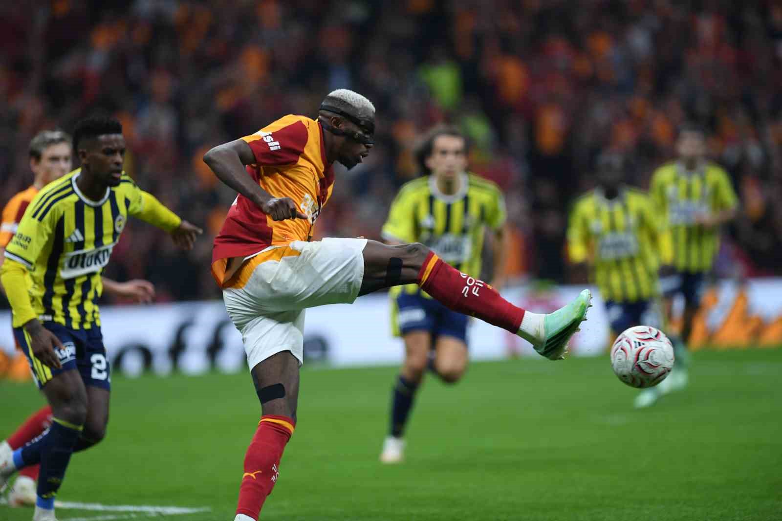 Trendyol Süper Lig: Galatasaray: 2 - Fenerbahçe: 1 (Maç sonucu)