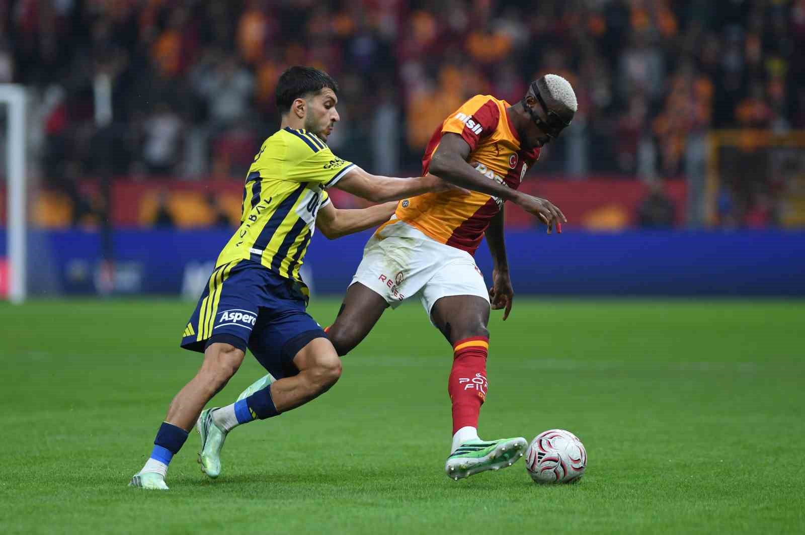 Trendyol Süper Lig: Galatasaray: 2 - Fenerbahçe: 1 (Maç sonucu)