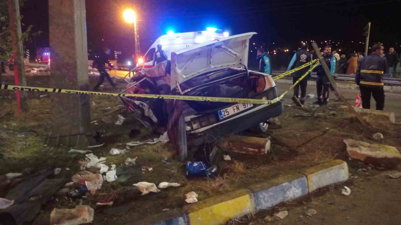Van’da tır ile otomobil çarpıştı: 1 ölü, 4 yaralı