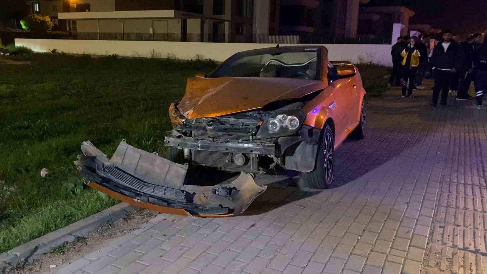 Kaza geçirdi, hastanede doğum günü pastası kesti
