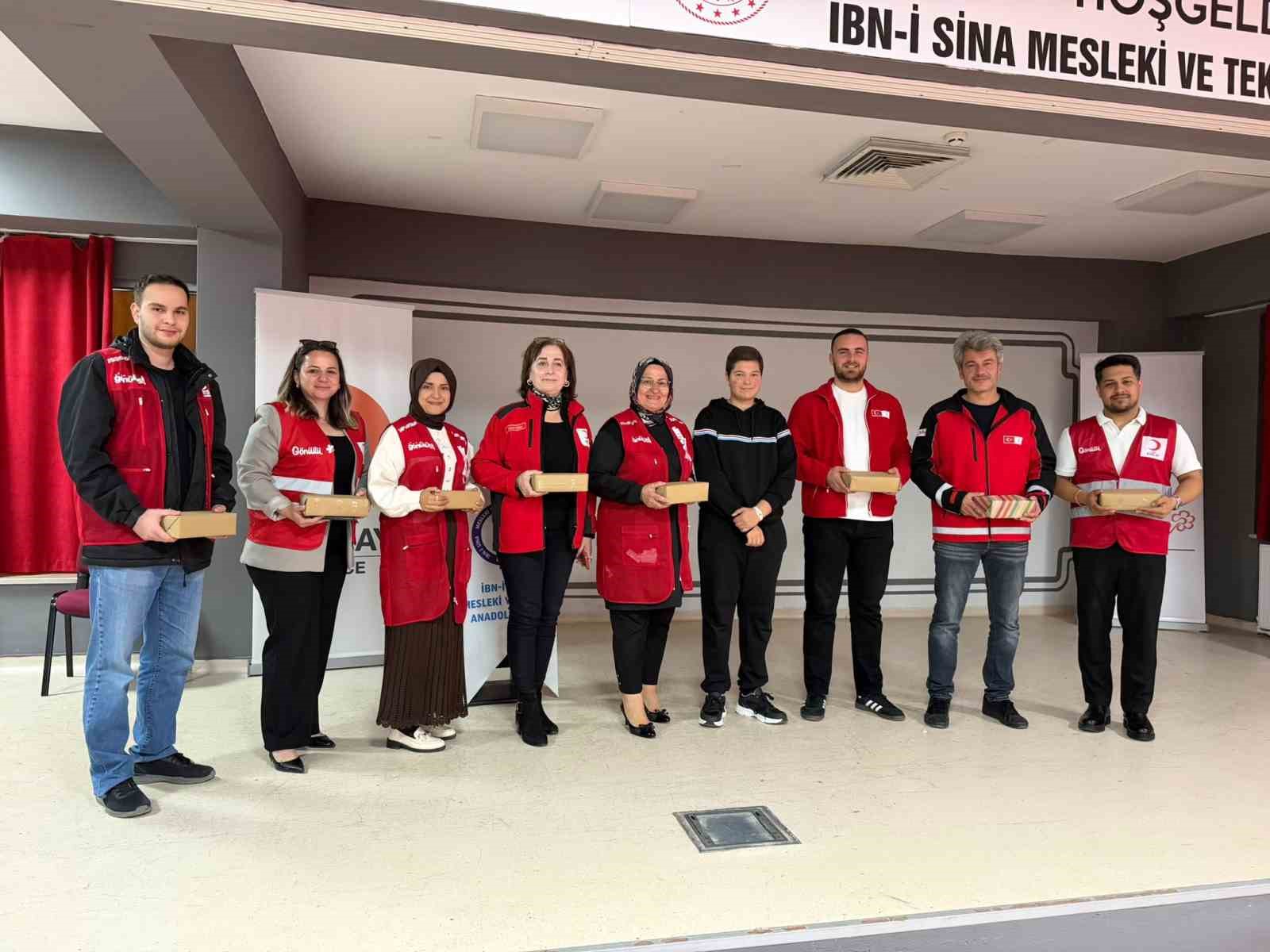 Lise öğrencilerine ilk yardım eğitimi verildi