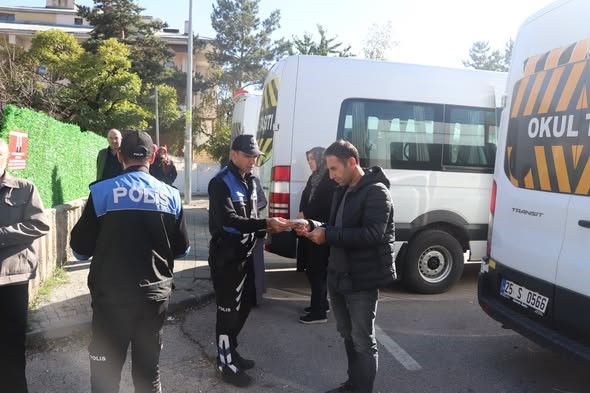 Erzurum’da gençlere ve velilere "Güvenli Gelecek" bilgilendirmesi