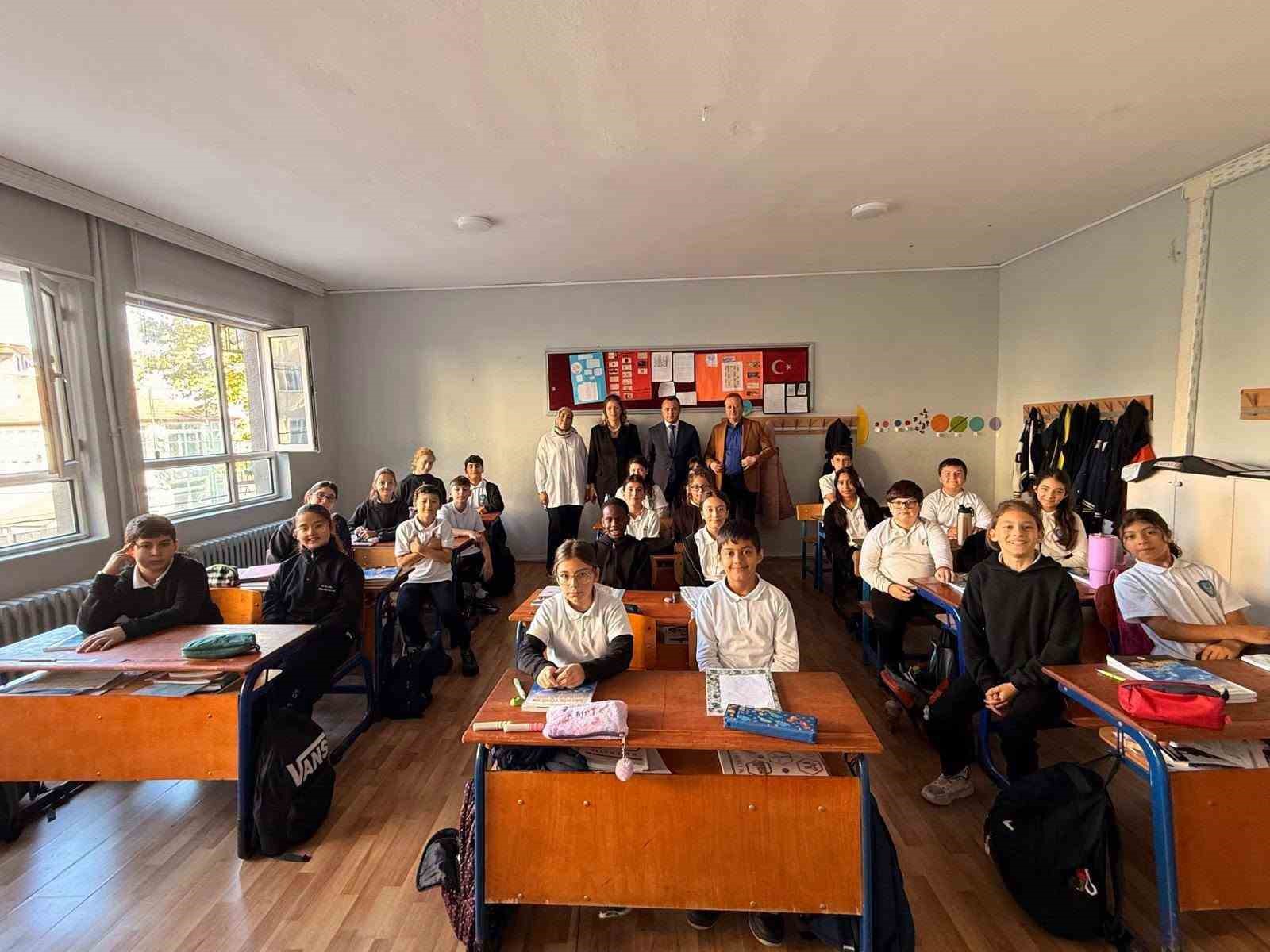 Kaymakam öğrencilerle bir araya geldi