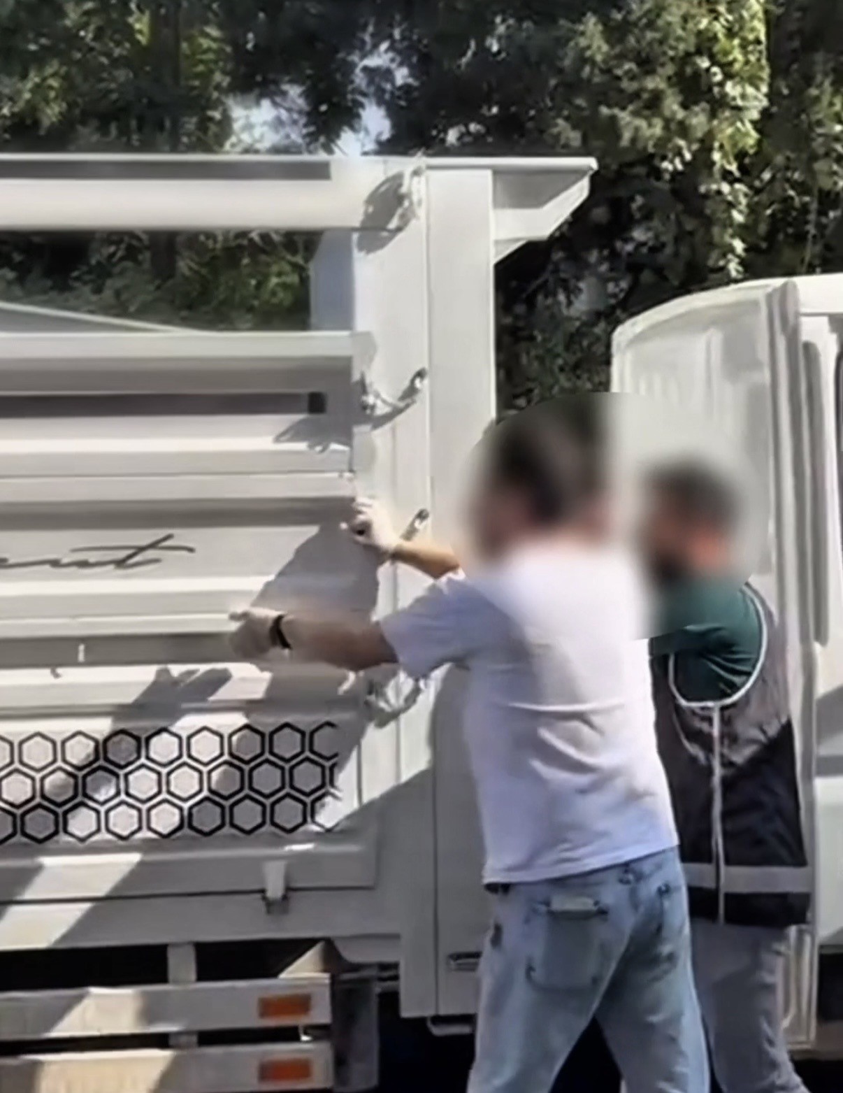 Mardin’de 22 bin 50 paket kaçak sigara ele geçirildi