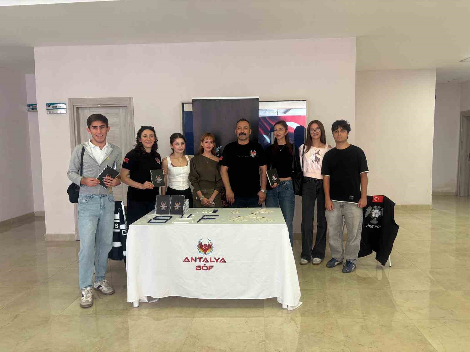 Antalya’da "Gençlerle Beraberiz" projesiyle 14 bin 638 öğrenciye ulaşıldı