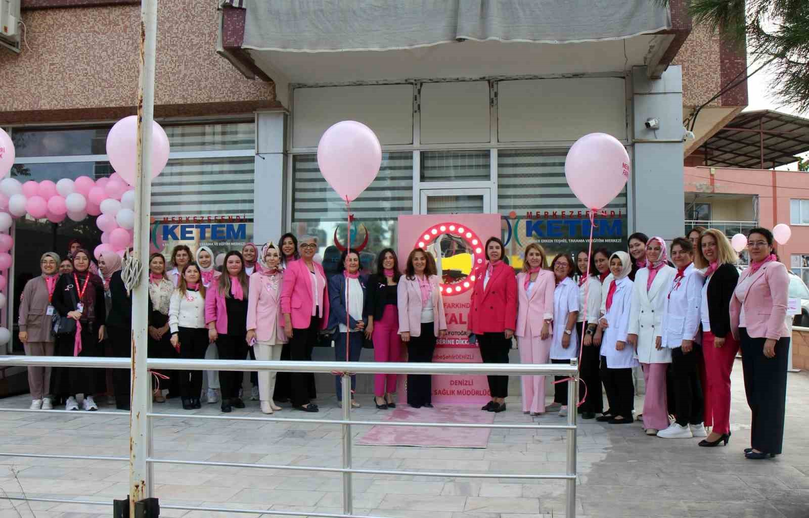 Denizli’de meme kanseri farkındalık etkinliği düzenlendi