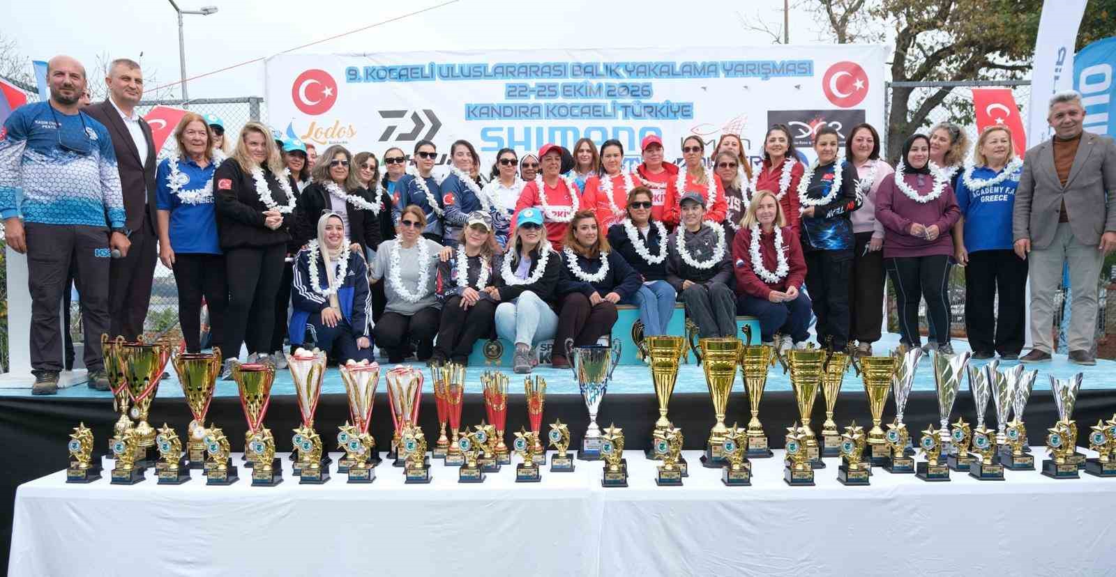 16 ülkeden 240 olta balıkçısı Kocaeli’de yarıştı