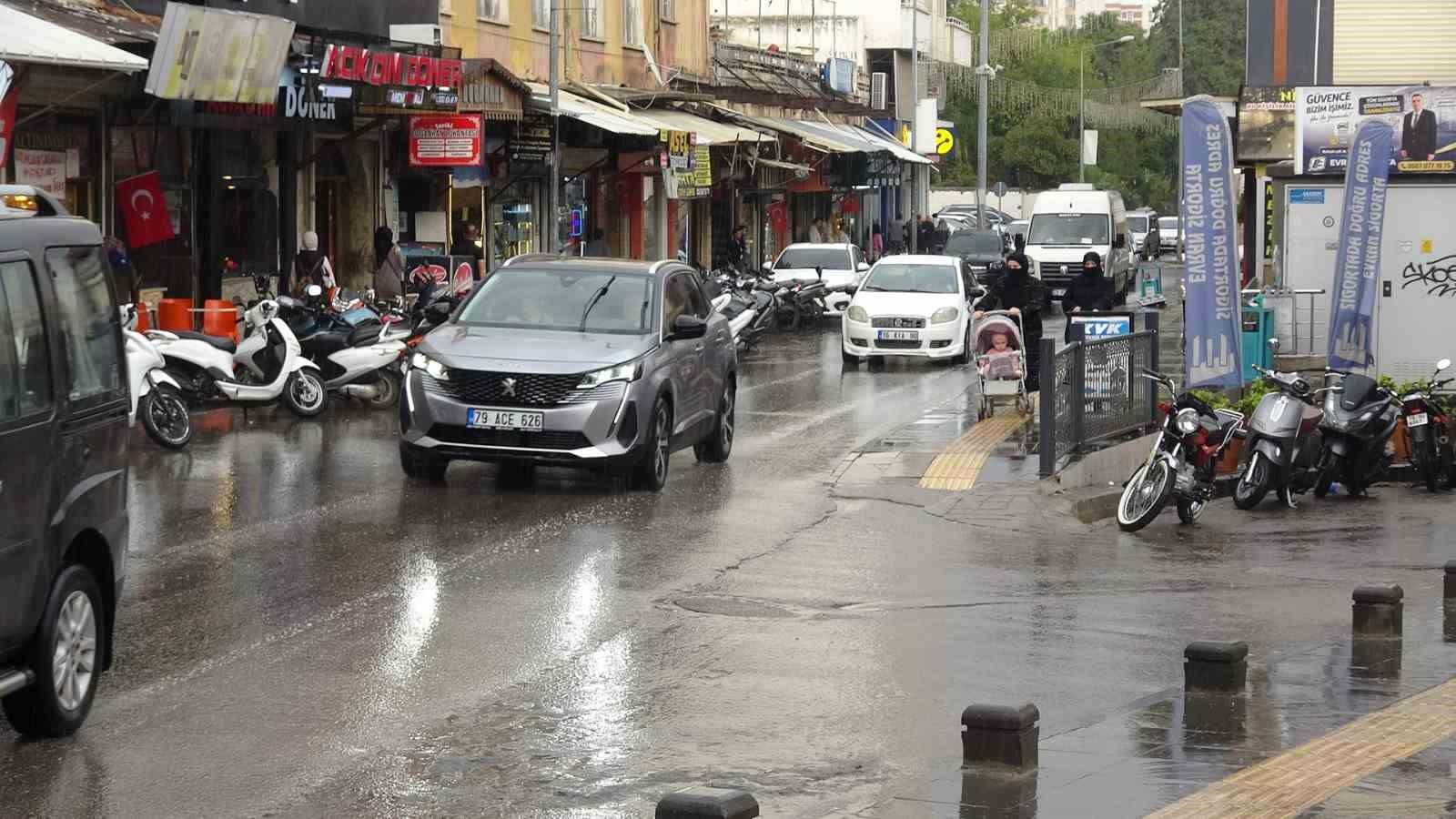 Kilis’te kuvvetli yağış etkili oldu
