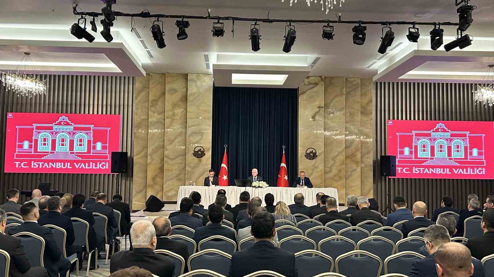 İstanbul Valisi Gül’den kurumlara tasarruf çağrısı